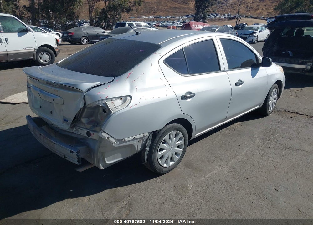 2014 NISSAN VERSA 1.6 S+ VIN: 3N1CN7AP5EL868835