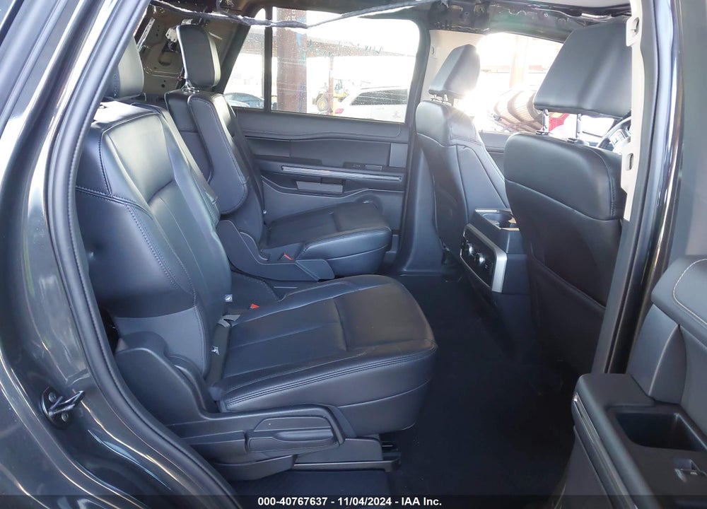 2024 FORD EXPEDITION XLT VIN: 1FMJU1H83REA00773