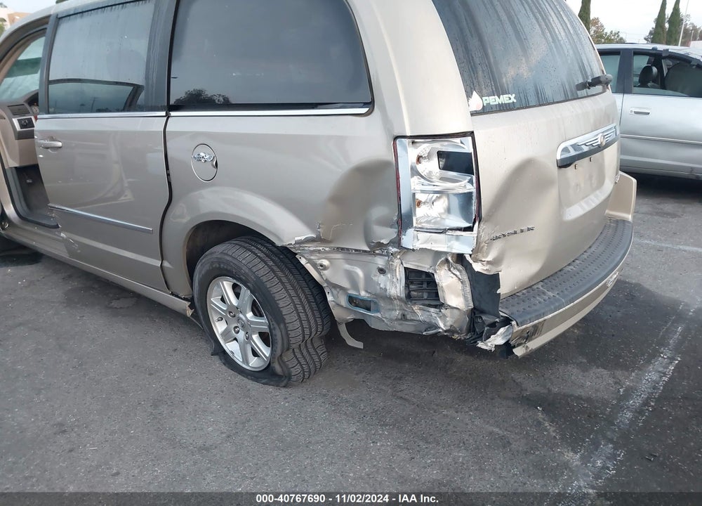 2009 CHRYSLER TOWN & COUNTRY TOURING VIN: 2A8HR54139R605988