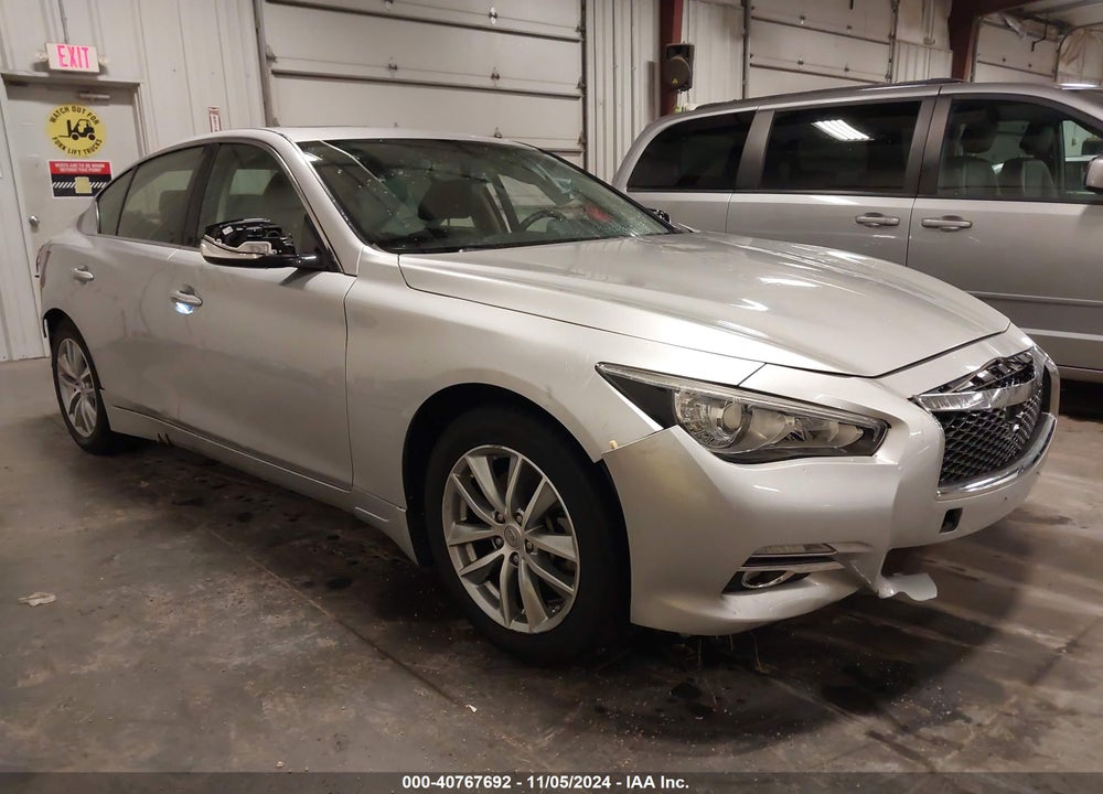 2015 INFINITI Q50 PREMIUM VIN: JN1BV7AR4FM422812