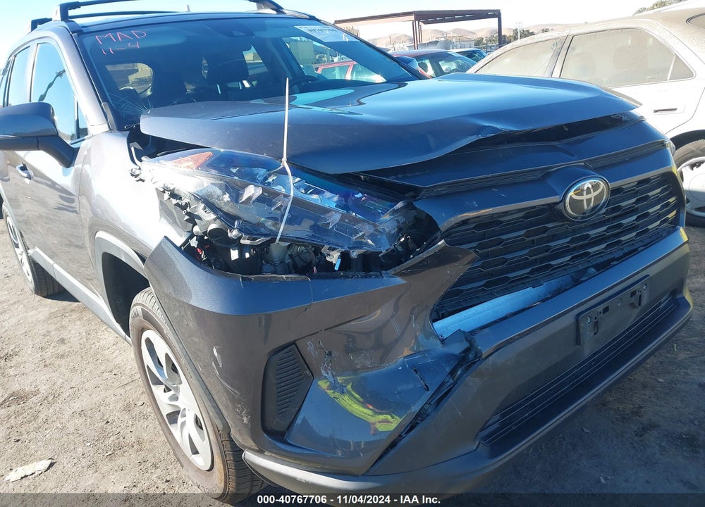 2020 TOYOTA RAV4 LE VIN: 2T3K1RFV1LW076324