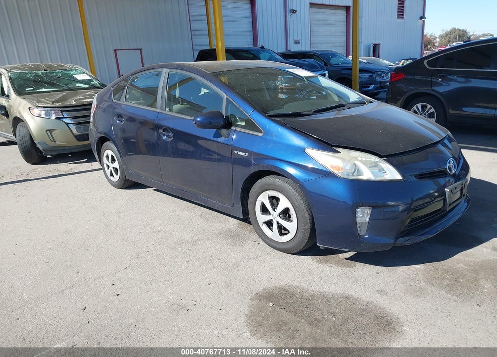 2015 TOYOTA PRIUS VIN: JTDKN3DU2F0425088