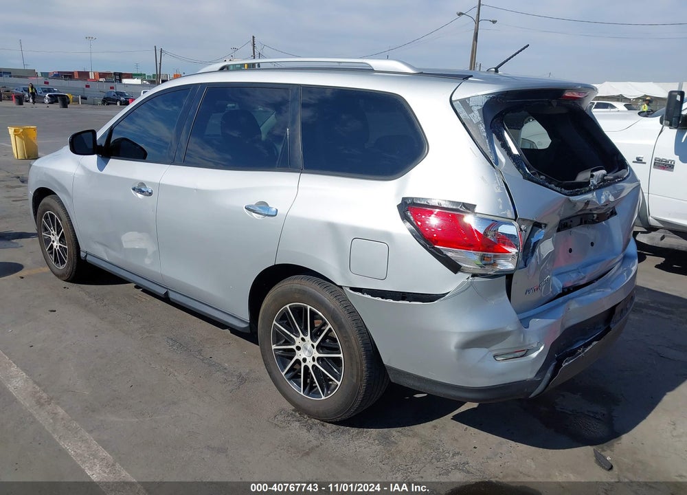 2015 NISSAN PATHFINDER S VIN: 5N1AR2MN1FC697824