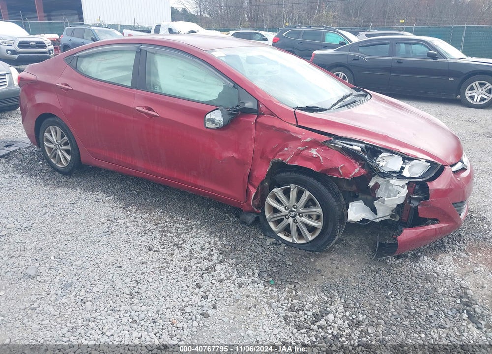 2015 HYUNDAI ELANTRA SE VIN: 5NPDH4AE9FH585040