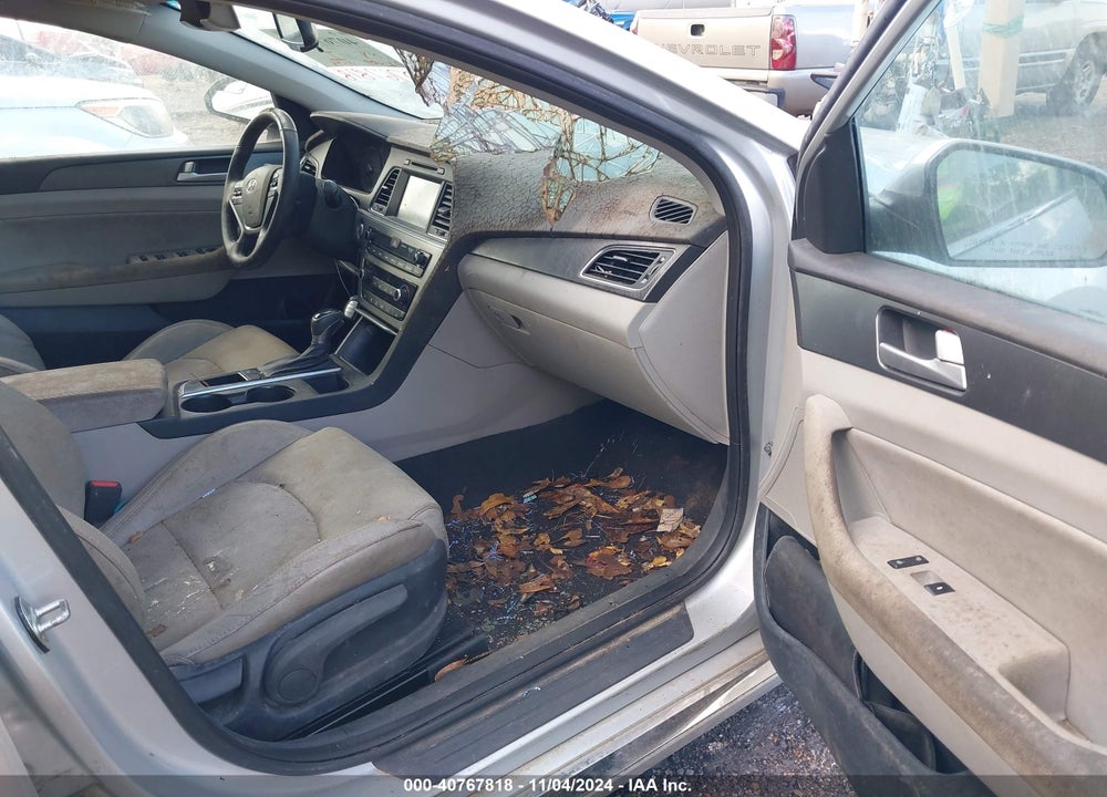 2017 HYUNDAI SONATA SPORT VIN: 5NPE34AFXHH456304