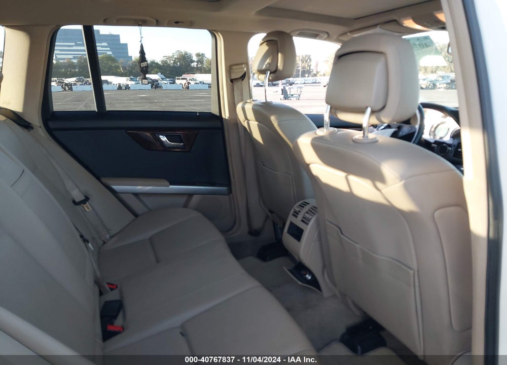 2011 MERCEDES-BENZ GLK 350 VIN: WDCGG5GB5BF664688