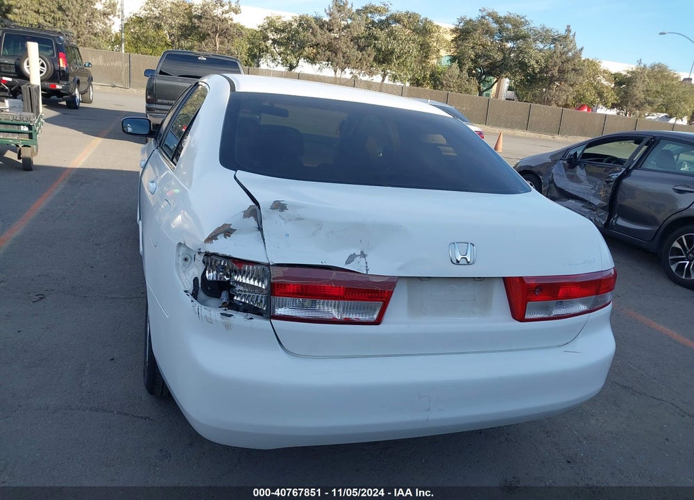 2004 HONDA ACCORD SDN EX VIN: JHMCM56624C012633