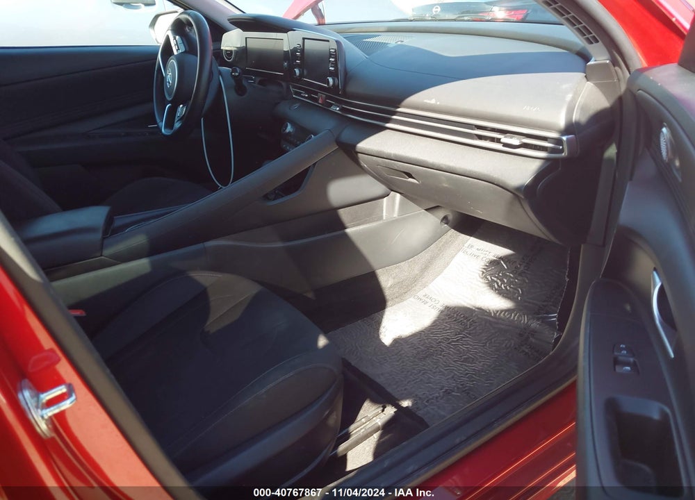 2021 HYUNDAI ELANTRA SEL VIN: 5NPLS4AG1MH052806