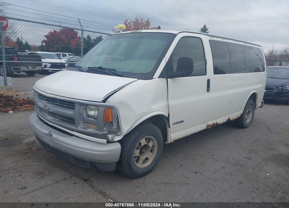 2001 CHEVROLET EXPRESS VIN: 1GNFG15R211101935
