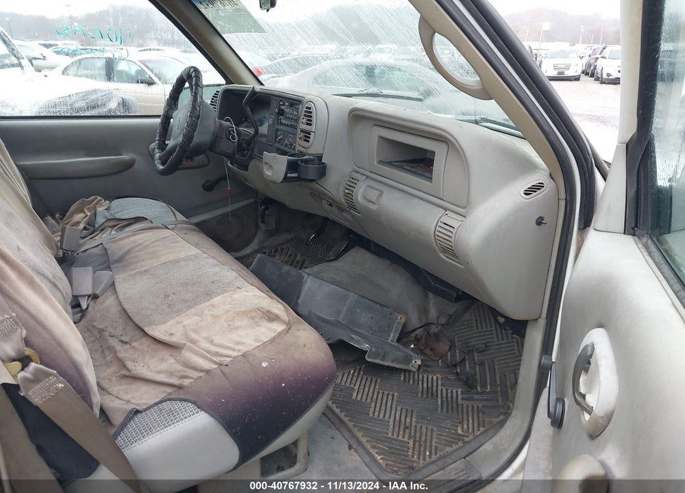 1999 CHEVROLET C2500 VIN: 1GCGC24R4XR713399