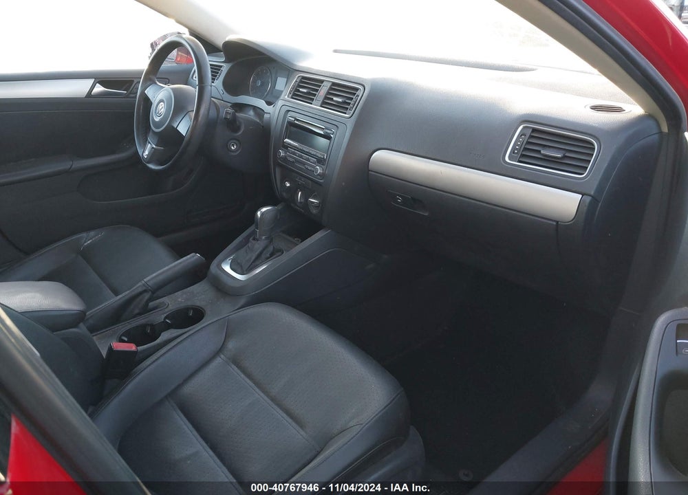 2013 VOLKSWAGEN JETTA 2.5L SE VIN: 3VWDP7AJ0DM292553