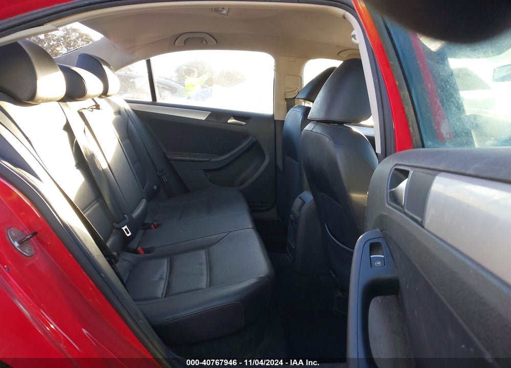 2013 VOLKSWAGEN JETTA 2.5L SE VIN: 3VWDP7AJ0DM292553