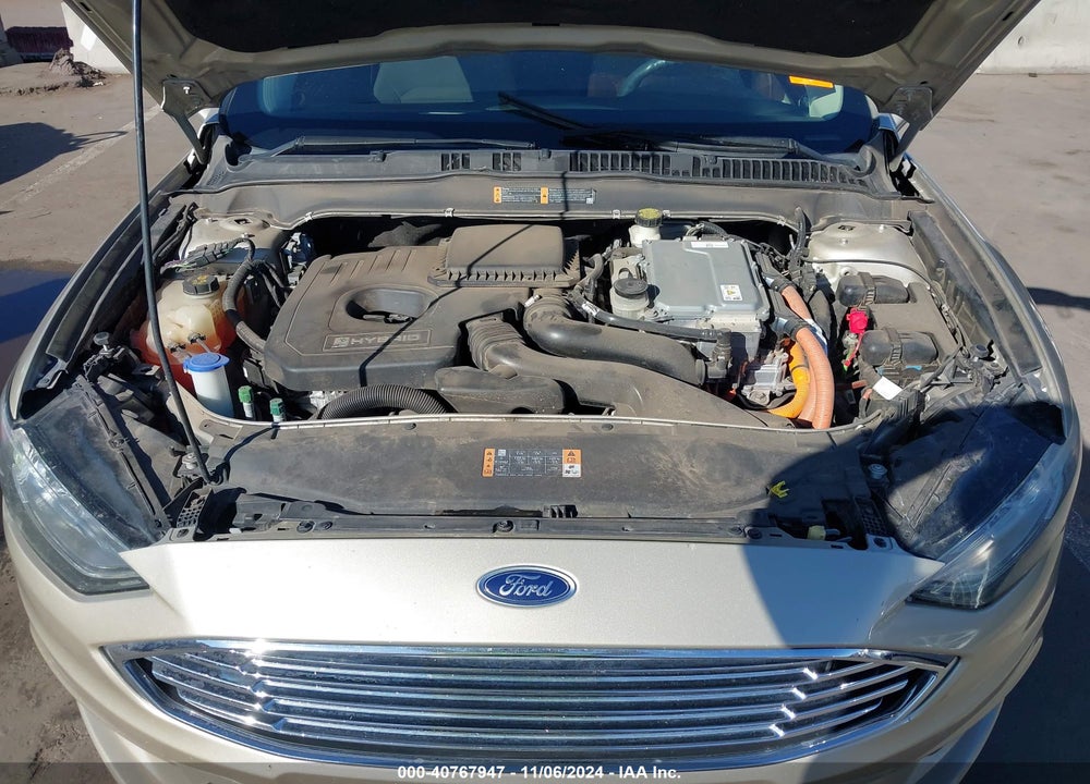 2017 FORD FUSION HYBRID SE VIN: 3FA6P0LU0HR318402