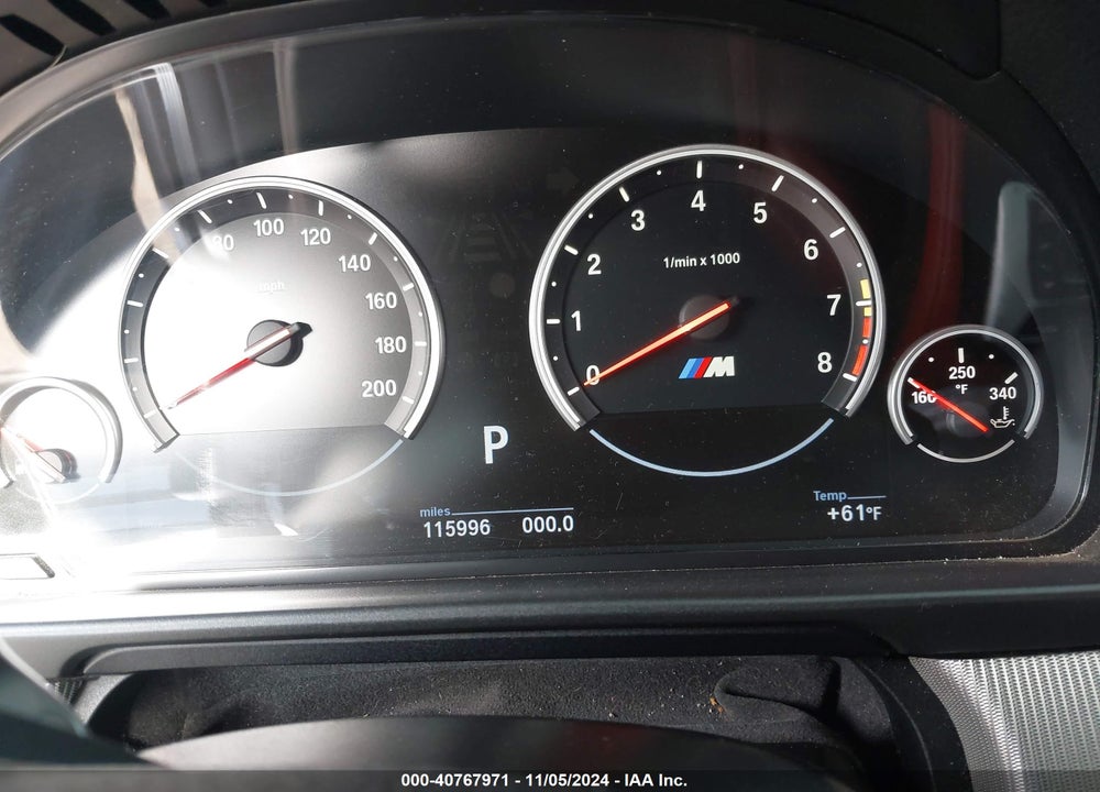 2013 BMW M5 VIN: WBSFV9C51DD095733