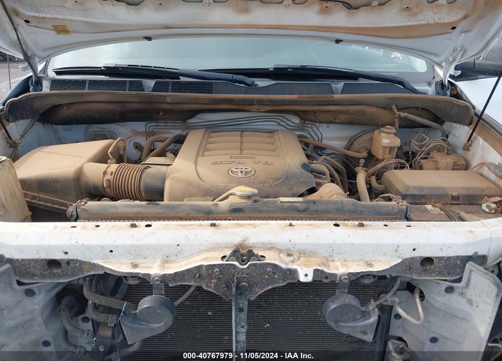 2011 TOYOTA TUNDRA GRADE 5.7L V8 VIN: 5TFUY5F14BX163123