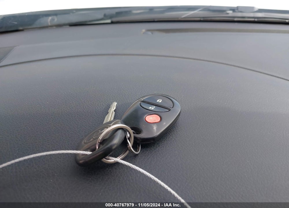 2011 TOYOTA TUNDRA GRADE 5.7L V8 VIN: 5TFUY5F14BX163123