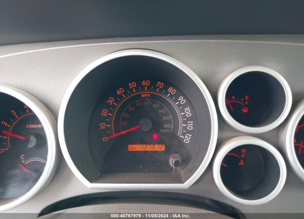 2011 TOYOTA TUNDRA GRADE 5.7L V8 VIN: 5TFUY5F14BX163123