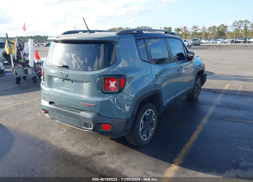 2015 JEEP RENEGADE TRAILHAWK VIN: ZACCJBCTXFPC02357
