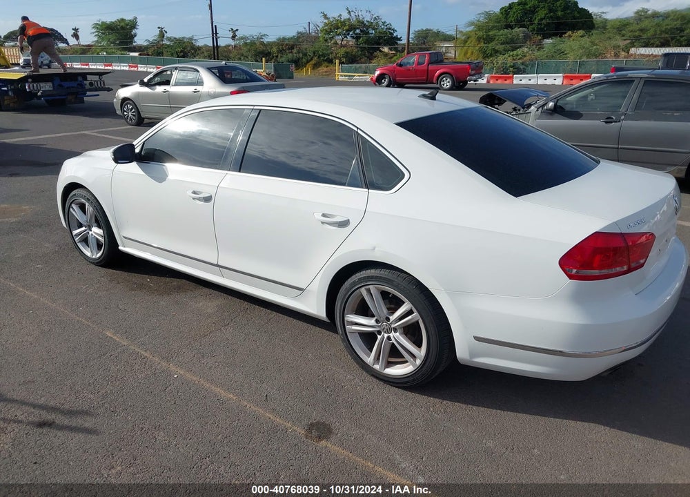 2014 VOLKSWAGEN PASSAT 1.8T SEL PREMIUM VIN: 1VWCT7A35EC046657