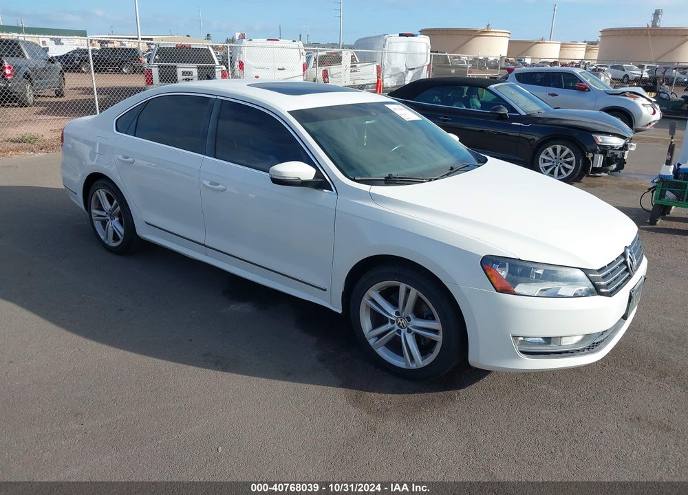 2014 VOLKSWAGEN PASSAT 1.8T SEL PREMIUM VIN: 1VWCT7A35EC046657