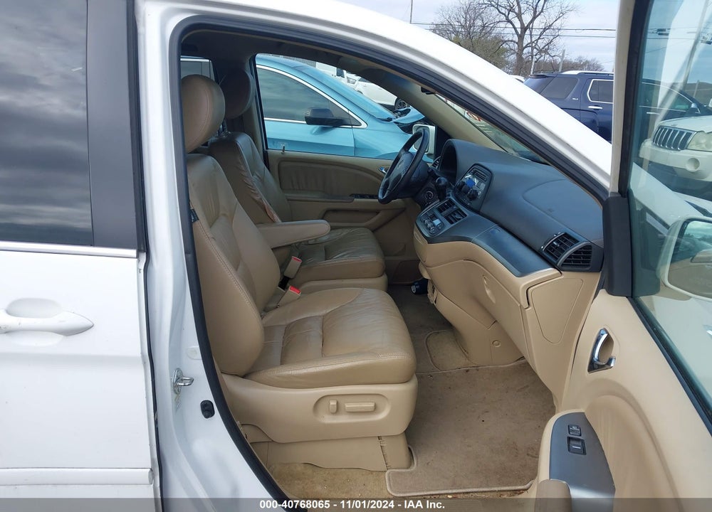 2010 HONDA ODYSSEY EX-L VIN: 5FNRL3H61AB051230