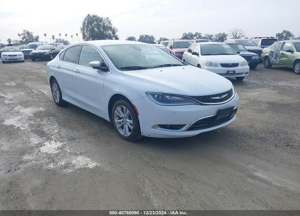 2015 CHRYSLER 200 C VIN: 1C3CCCCB7FN544949