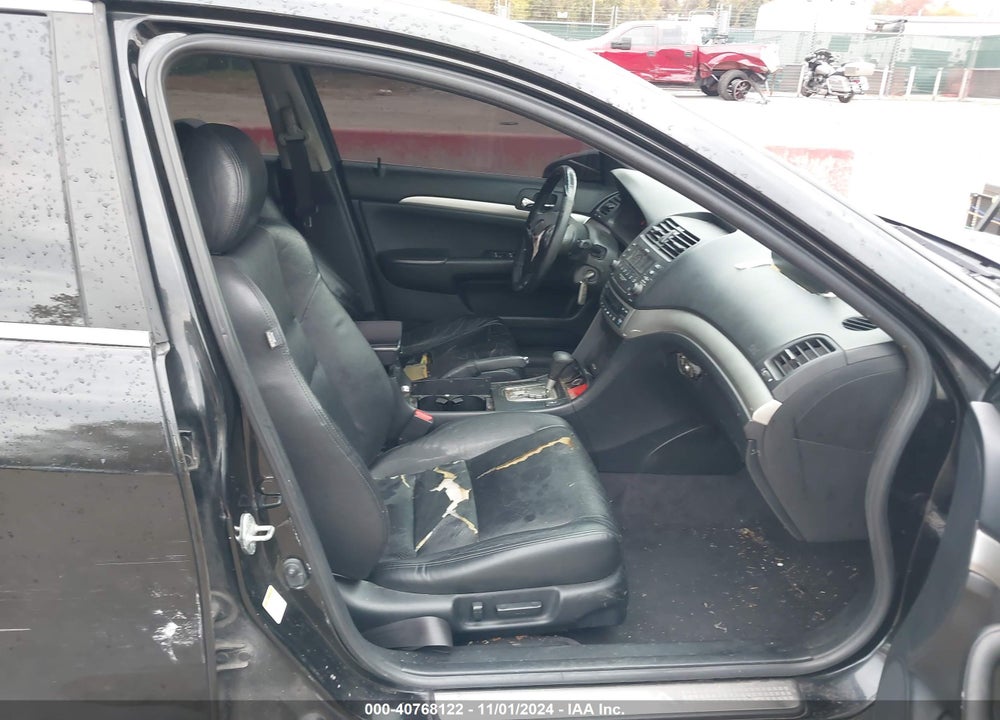 2005 ACURA TSX VIN: JH4CL96845C033870