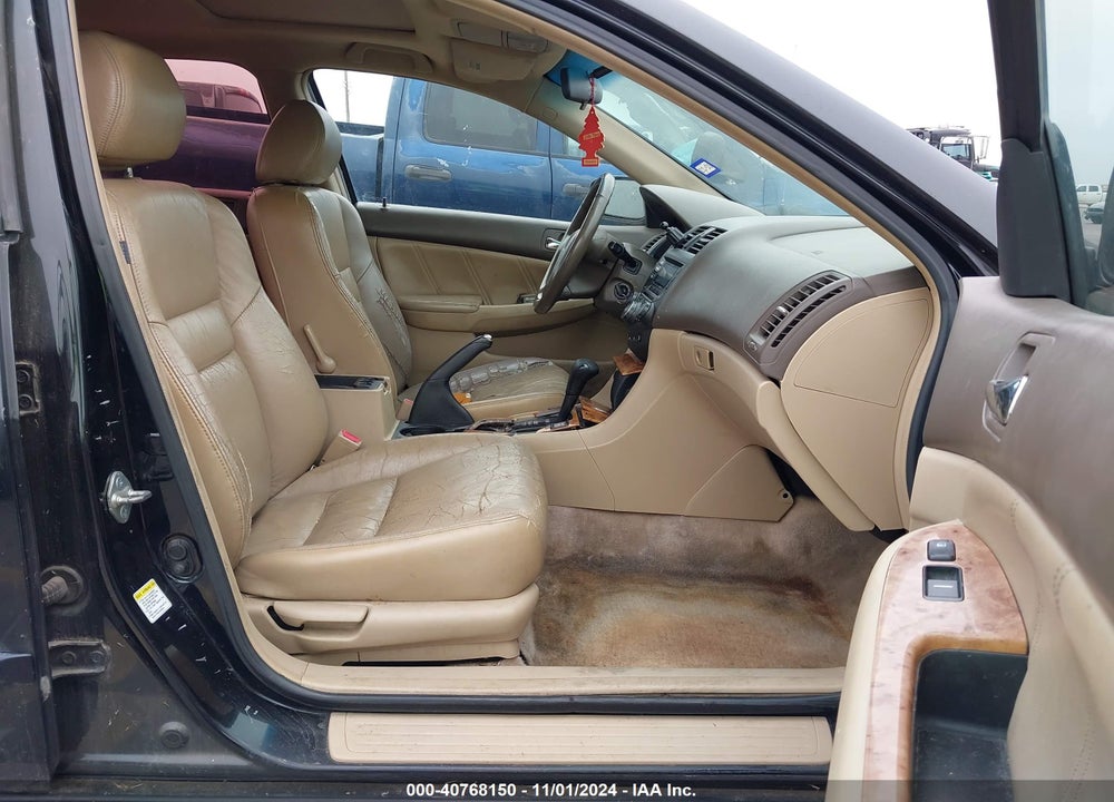 2005 HONDA ACCORD 2.4 EX VIN: 1HGCM56865A022647