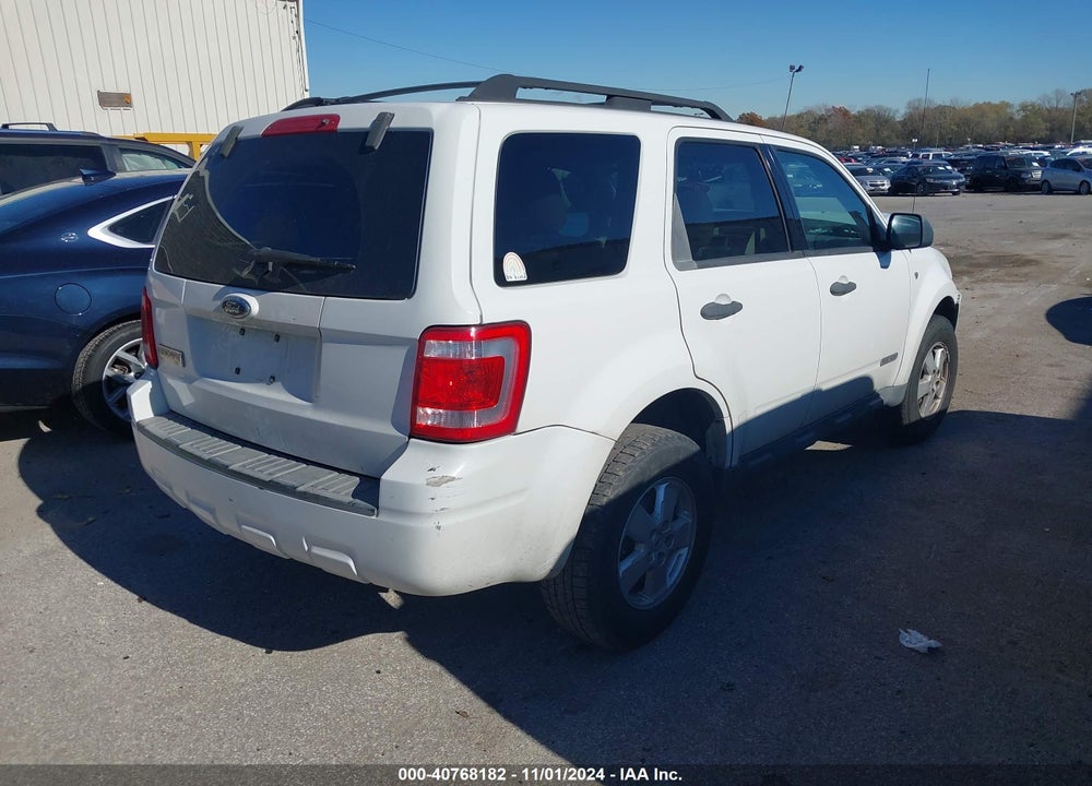 2008 FORD ESCAPE XLT VIN: 1FMCU03198KC73116
