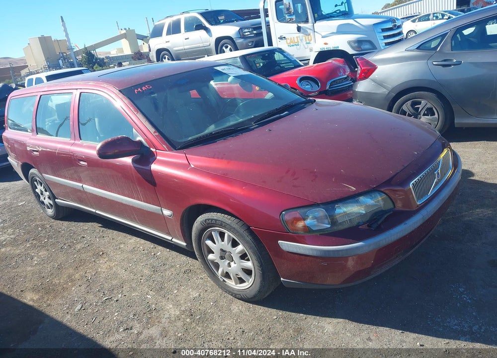 2003 VOLVO V70 2.4 VIN: YV1SW61TX32325390