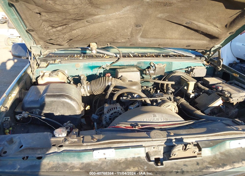 1996 GMC SIERRA K2500 VIN: 1GTGK29R5TE525147
