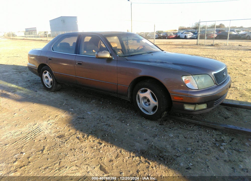 2000 LEXUS LS 400 VIN: JT8BH28F3Y0176623