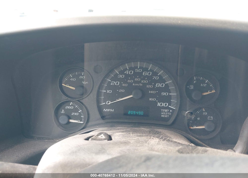 2004 CHEVROLET EXPRESS VIN: 1GCGG25V741133039