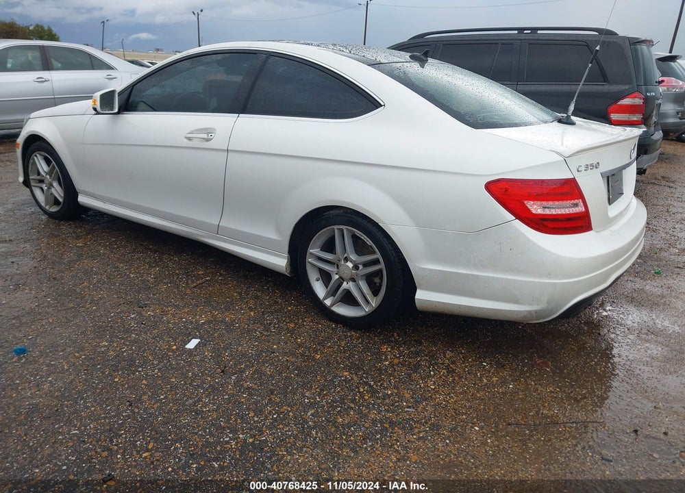 2012 MERCEDES-BENZ C 350 SPORT VIN: WDDGJ5HB9CF822253