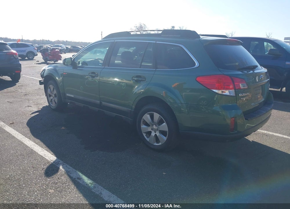 2010 SUBARU OUTBACK 2.5I PREMIUM VIN: 4S4BRBBC9A3330023