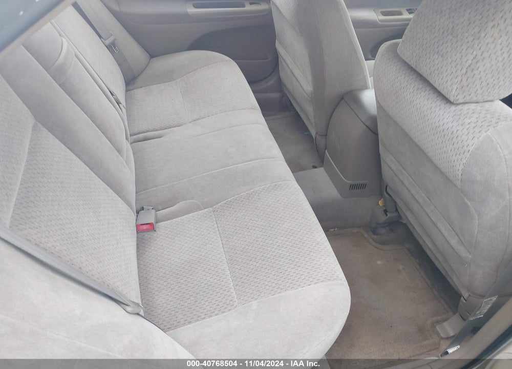 2003 TOYOTA CAMRY LE VIN: 4T1BE32K83U245583