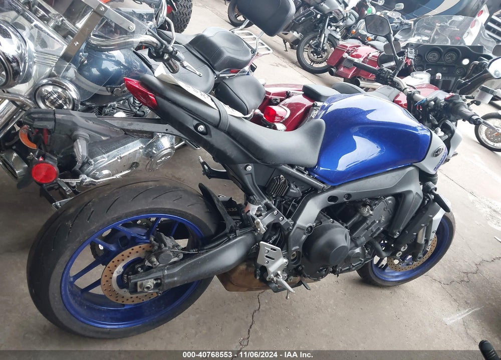 2021 YAMAHA MT09 VIN: JYARN71E8MA000304