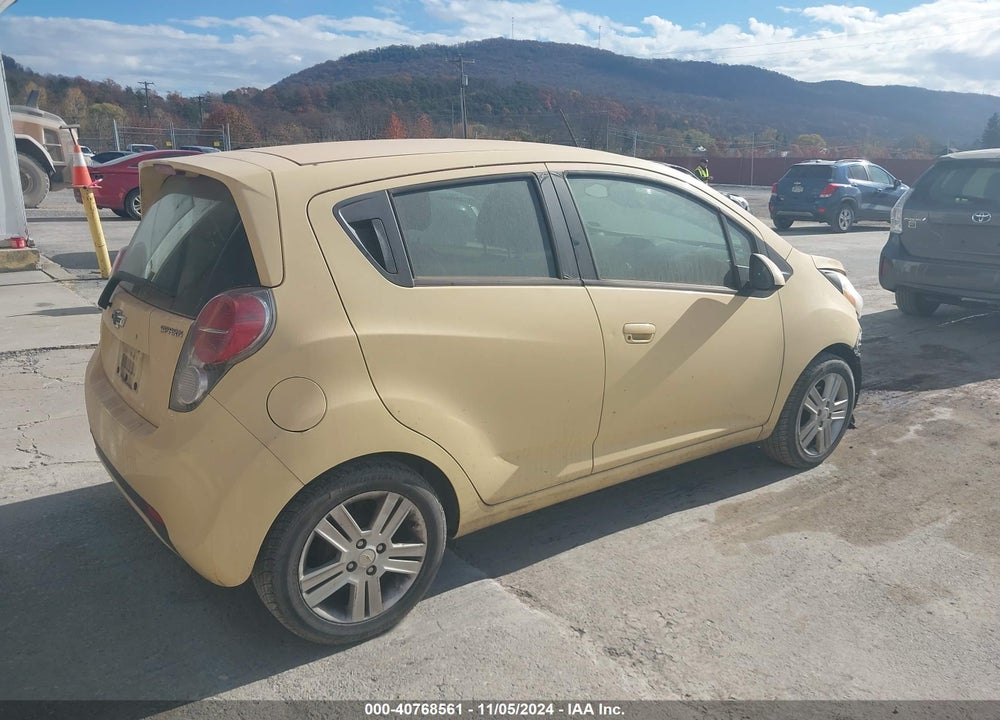 2014 CHEVROLET SPARK 1LT AUTO VIN: KL8CD6S90EC463982