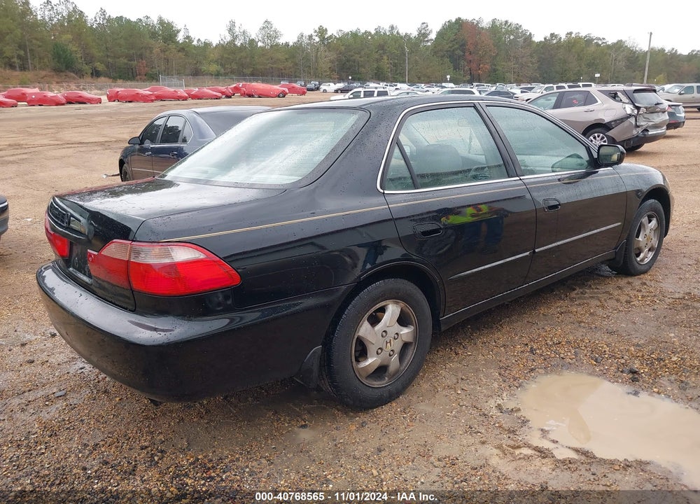 2000 HONDA ACCORD 2.3 EX VIN: 1HGCG5667YA121844
