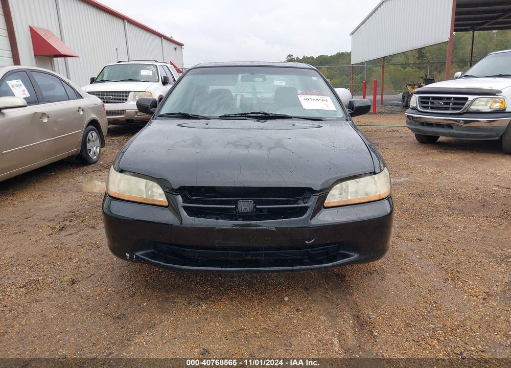 2000 HONDA ACCORD 2.3 EX VIN: 1HGCG5667YA121844