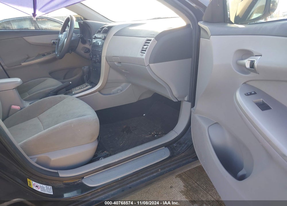2010 TOYOTA COROLLA LE VIN: 1NXBU4EE8AZ172078