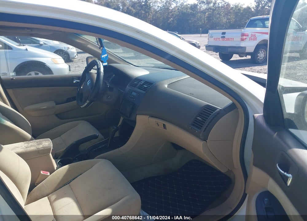 2005 HONDA ACCORD 2.4 LX VIN: 1HGCM564X5A165839