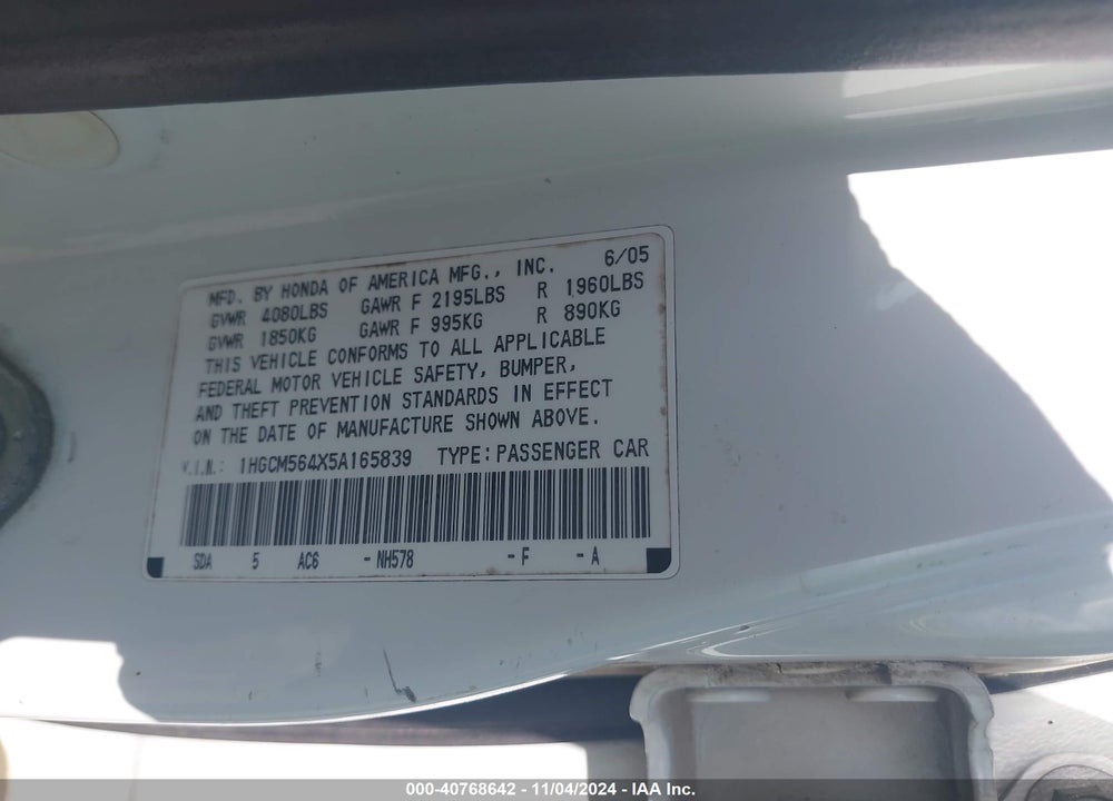 2005 HONDA ACCORD 2.4 LX VIN: 1HGCM564X5A165839