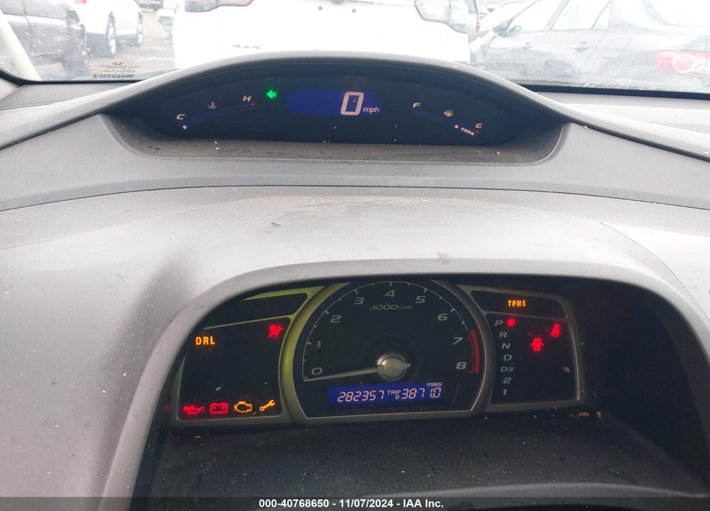 2011 HONDA CIVIC VP VIN: 19XFA1F39BE027108