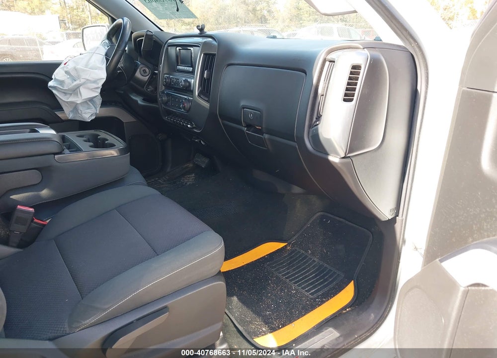 2015 CHEVROLET SILVERADO 1500 2LT VIN: 3GCUKREC2FG201759