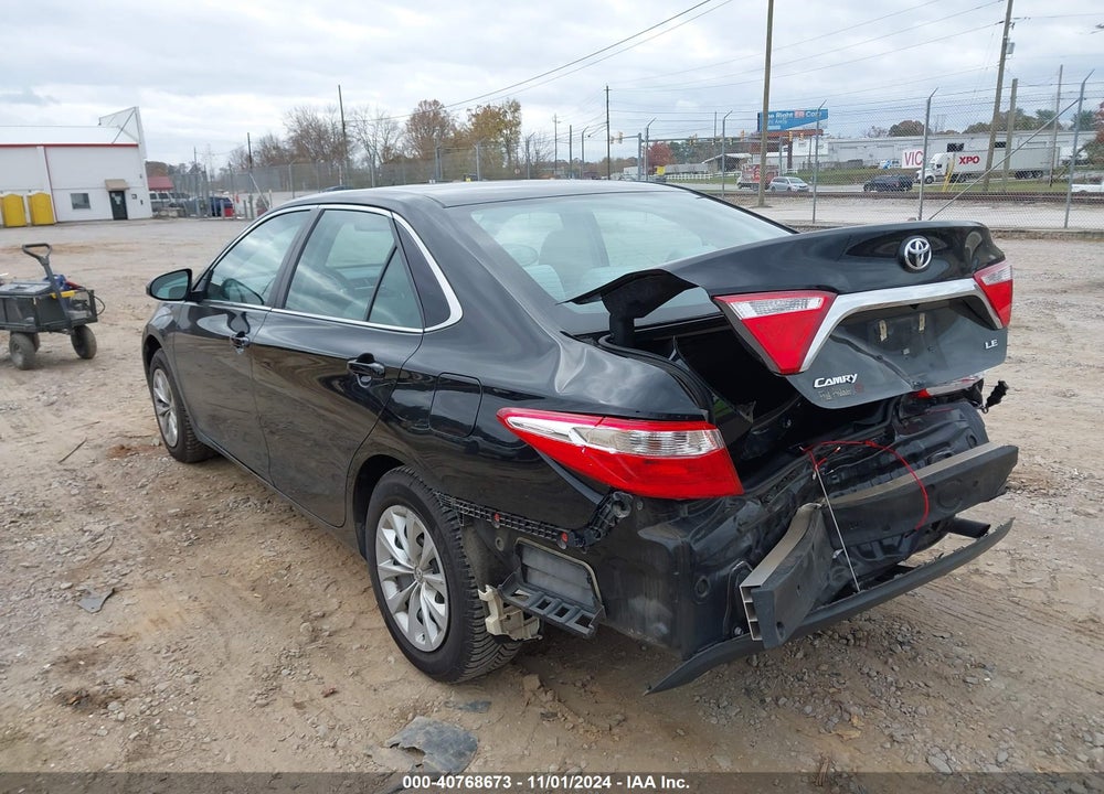 2017 TOYOTA CAMRY LE VIN: 4T1BF1FK8HU617023