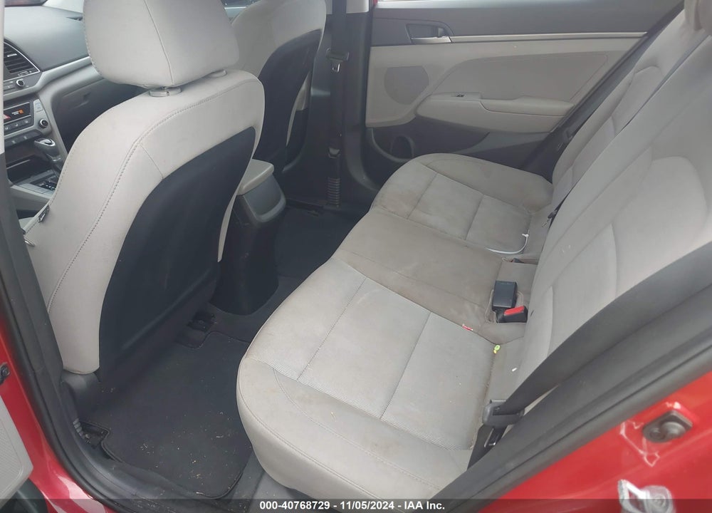 2018 HYUNDAI ELANTRA SE VIN: 5NPD74LF3JH352286