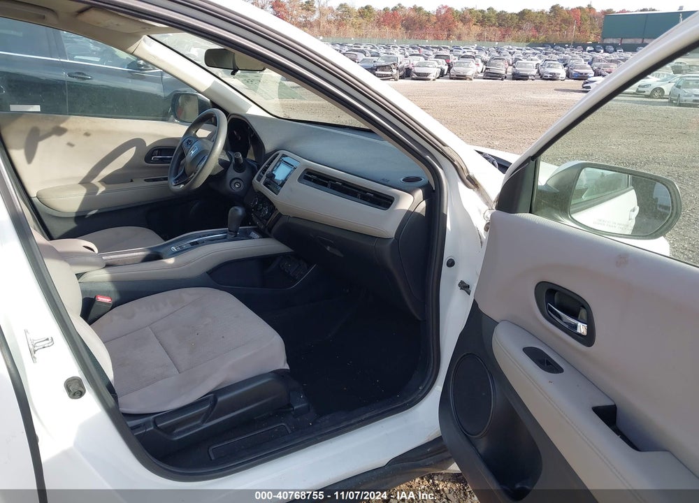 2018 HONDA HR-V VIN: 3CZRU6H36JM730923