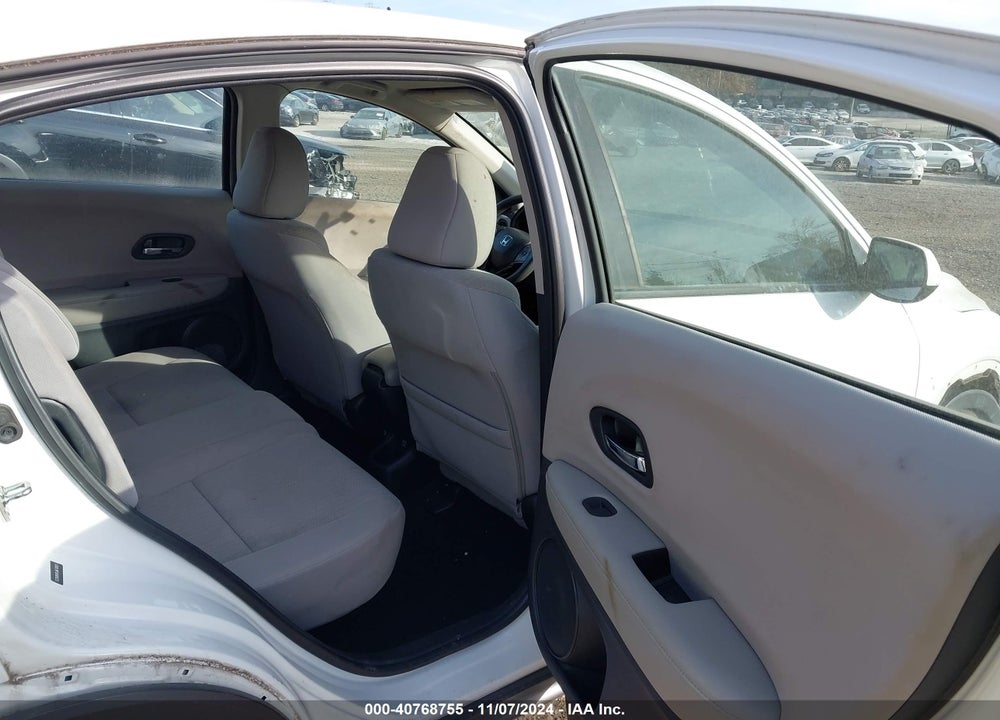 2018 HONDA HR-V VIN: 3CZRU6H36JM730923