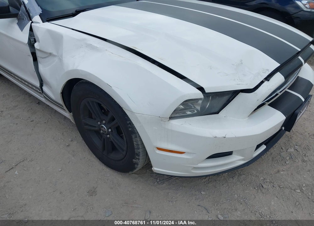 2013 FORD MUSTANG V6 VIN: 1ZVBP8AM7D5275388